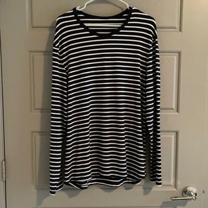 Lulu striped basic long sleeve tee